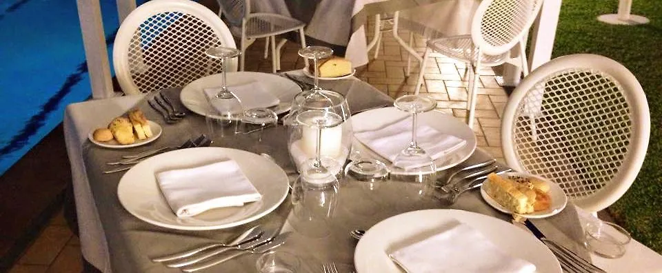*** Bed & Breakfast Terra E Stelle Luxury Suites Aci Sant'Antonio Italy