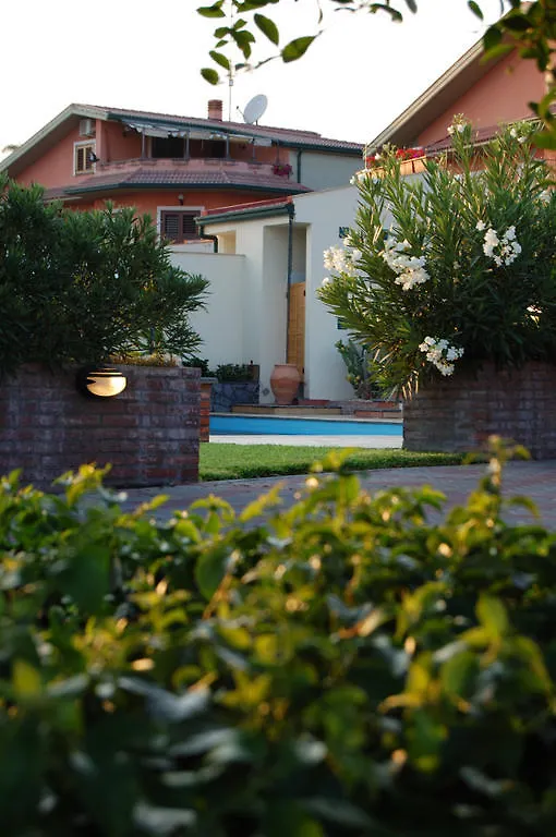 Bed & Breakfast Terra E Stelle Luxury Suites Aci Sant'Antonio